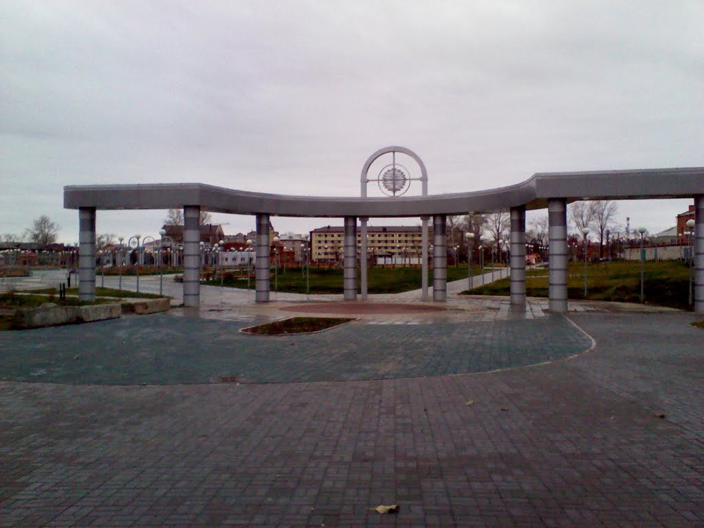 Город Ишим тюменской области. Городской парк. 2012 год.