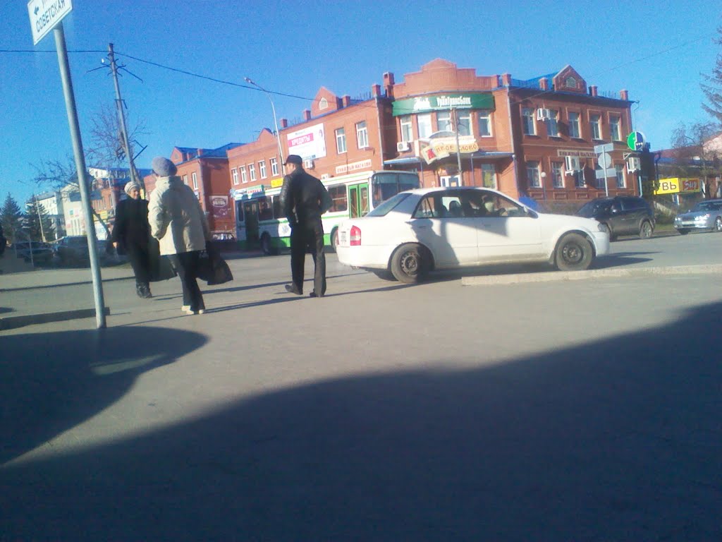 Перекресток Луночарского и Советской.