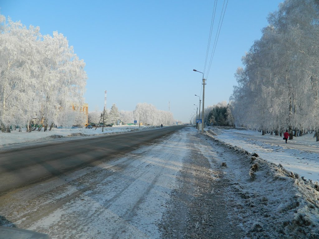 Март