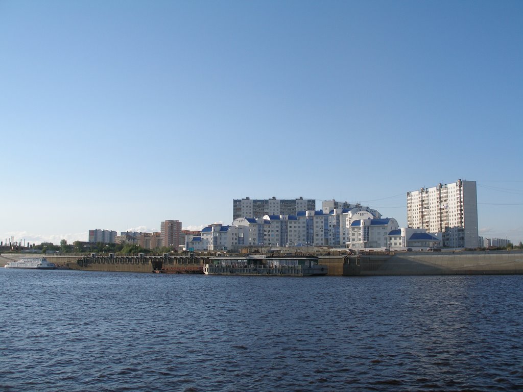 Дебаркадер.