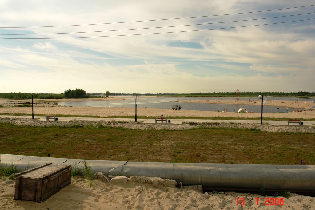 Тарко-Сале, пляж (13.07.2006г)