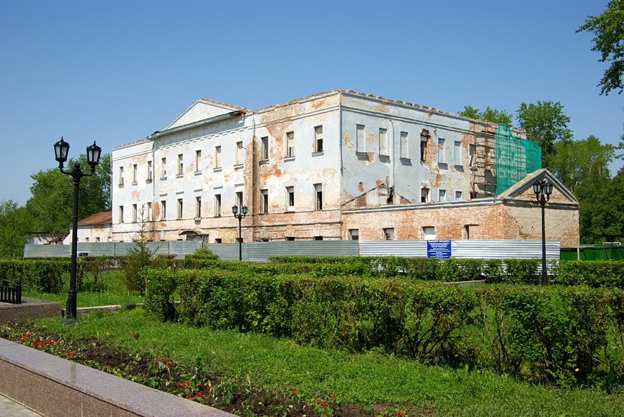 Здание гарнизонного госпиталя / Building of garrison hospital (14/06/2008)