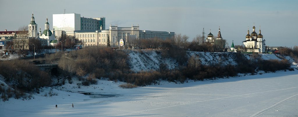 Вид с моста Влюблённых день