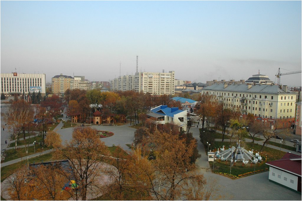 Тюмень. Вид с колеса обозрения. Сентябрь 2005.