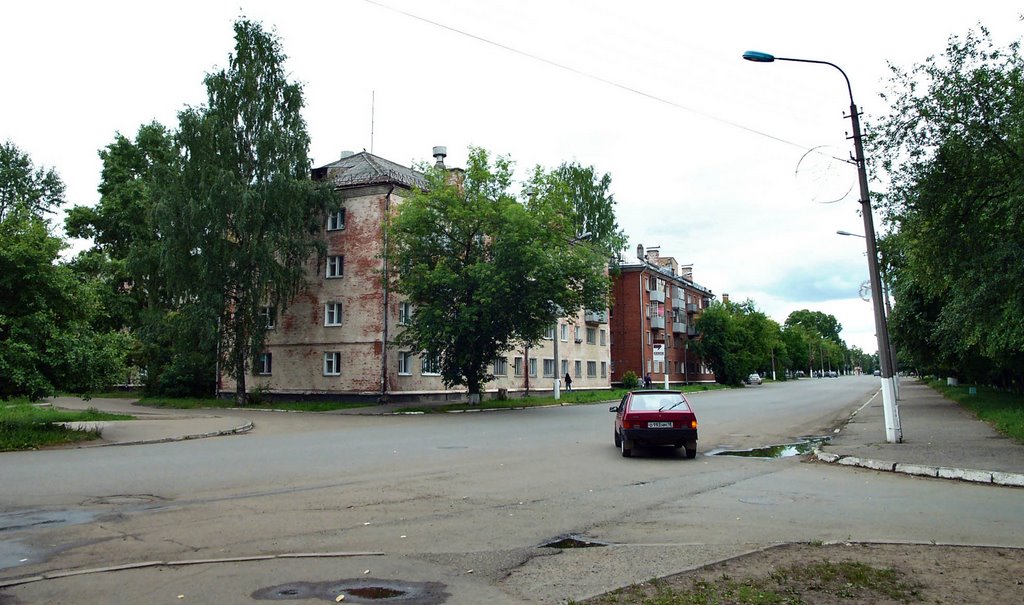 улица Короленко (до 1923 года Мясницкая)