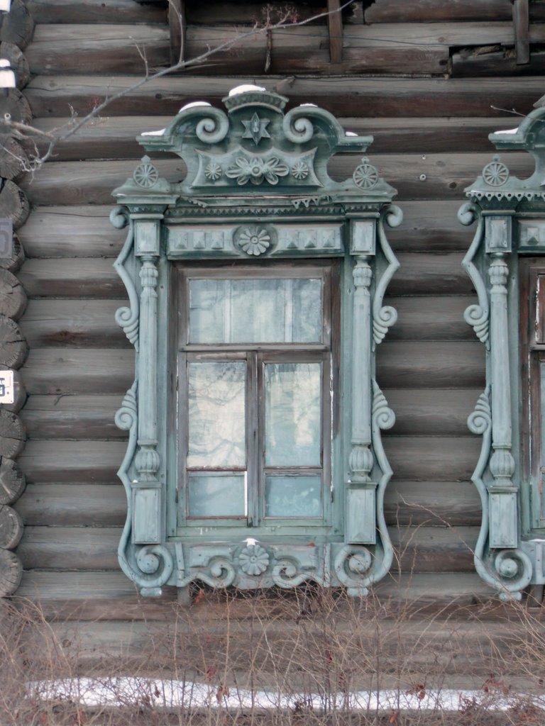 Наличники дома 65 на ул. Седельникова