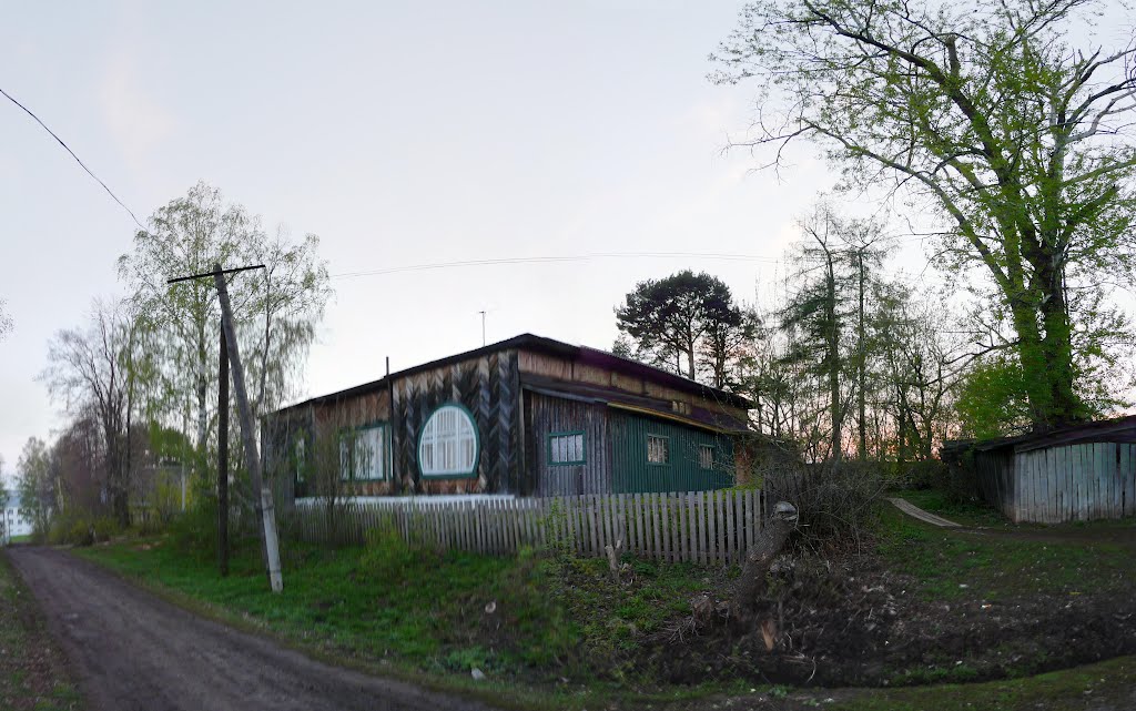 Сюмси -  Дом лесопромышленника Долбежева.