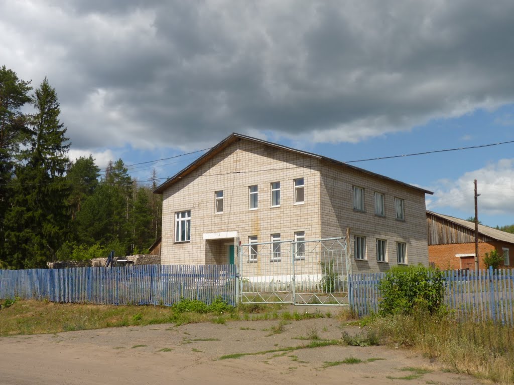 Орловская ул. 27. Жилищно-коммунальное хозяйство "Сюмсинское"