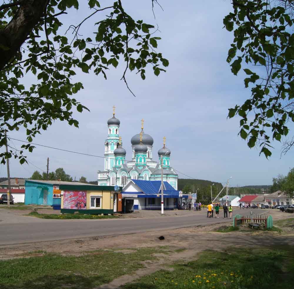 Храм