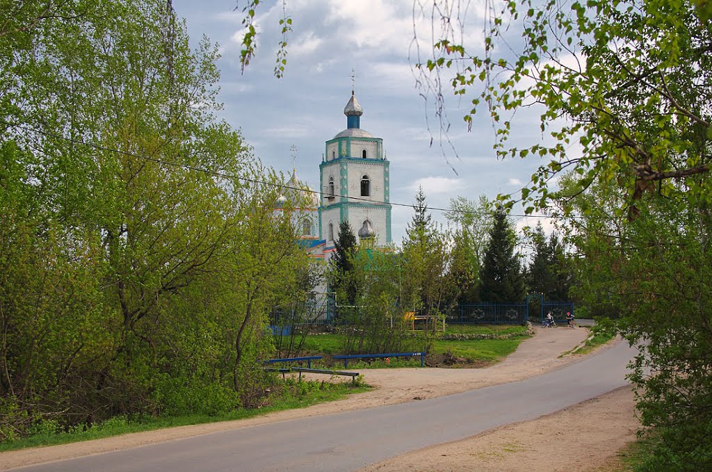 Барыш.  Дорога к собору