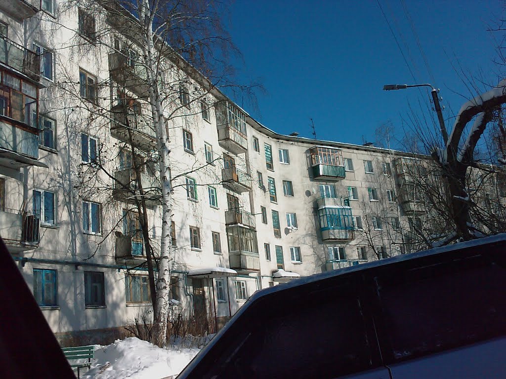 ул. 50 лет октября, д.106