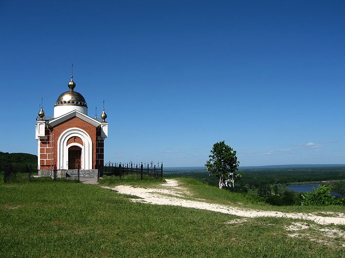 На Никольской горе в Сурском(Промзино)