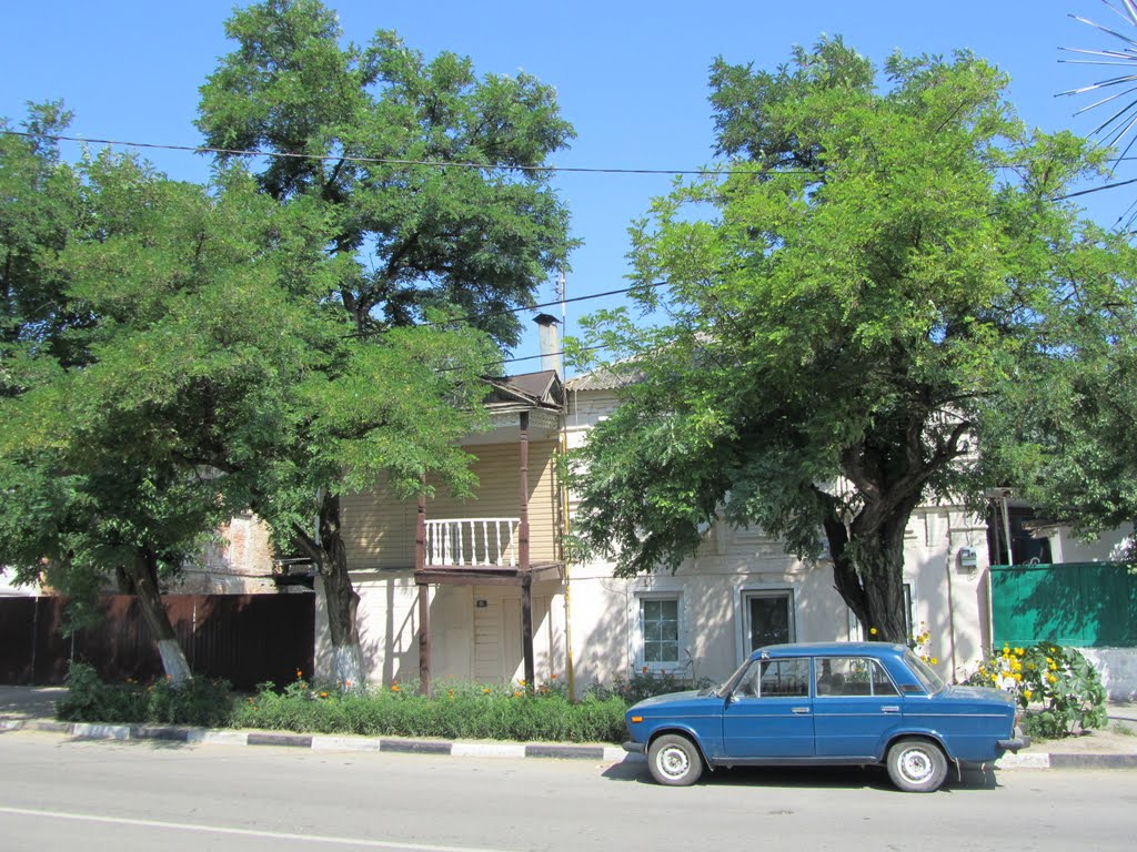 Aksai / Аксай, ул. Гуляева