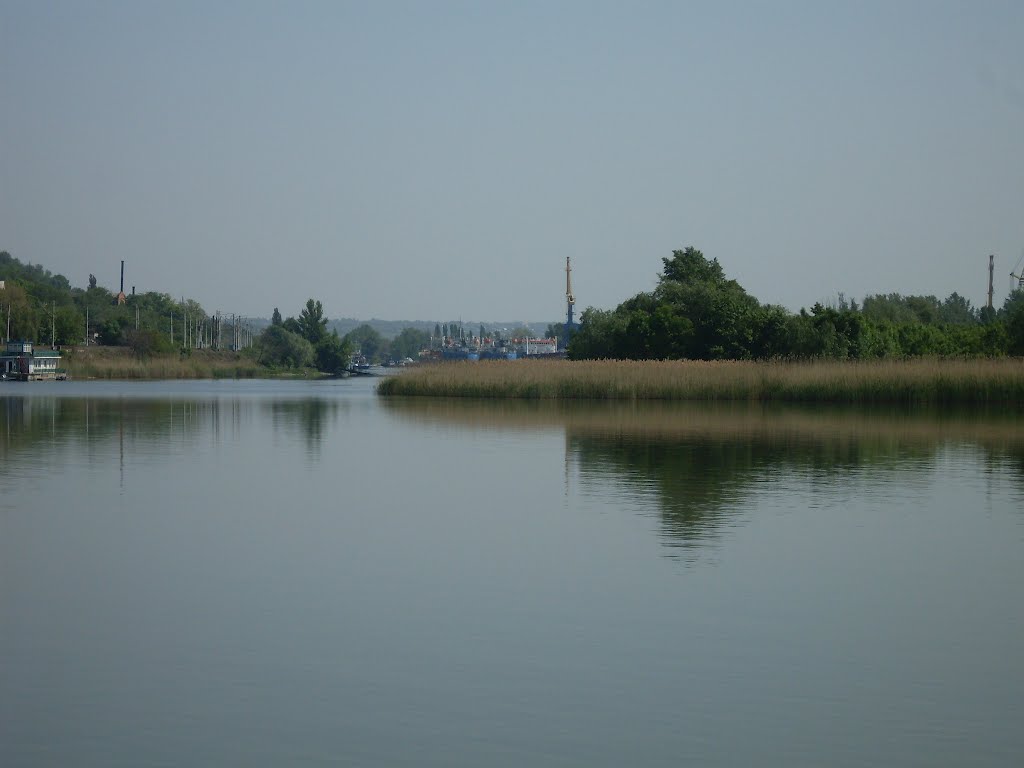 Устье реки Аксай. Mouth of Aksay river.