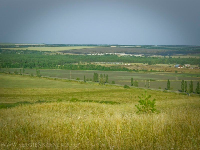 Вид с Скифского кургана №(0002) на р. Деркул 2010.Kind from the Scythian barrow № (0002) on the river of Derkul 2010.