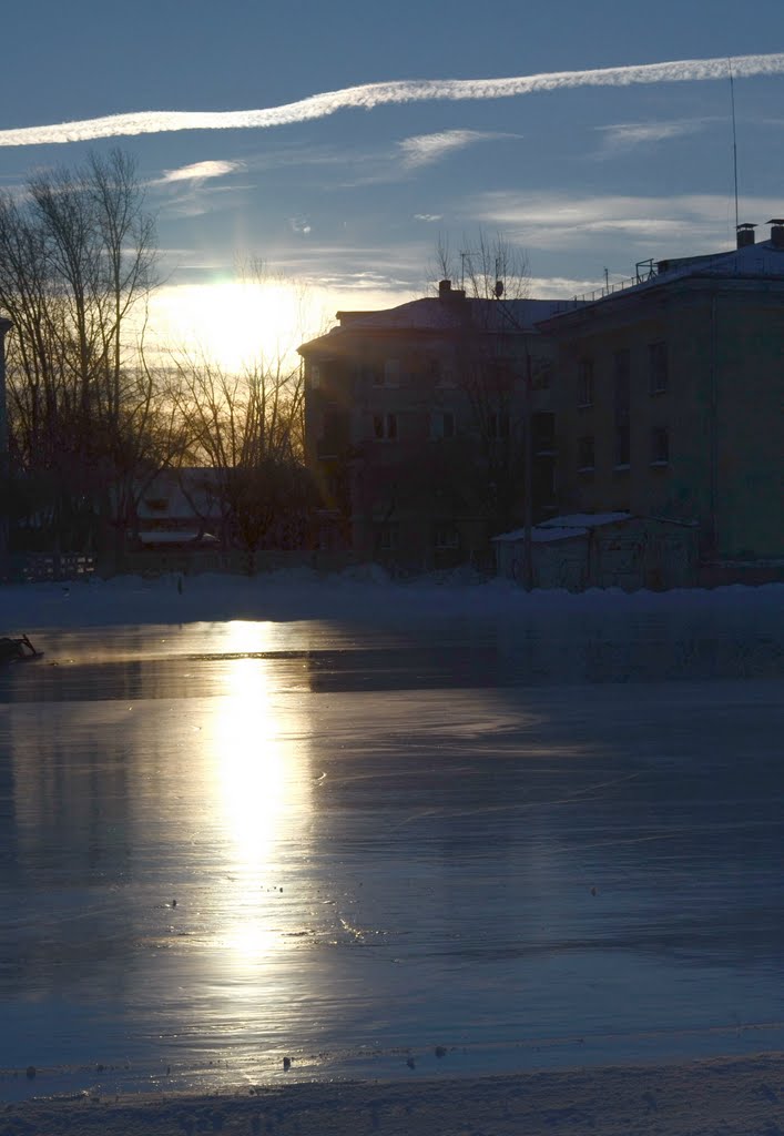 sunrise at the skating rink