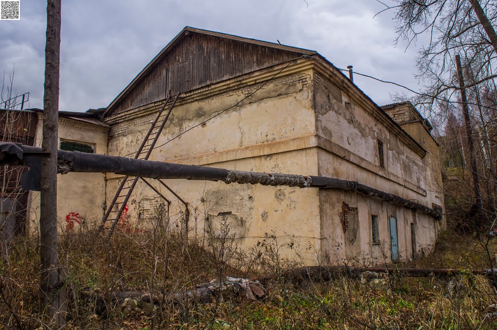 Bakal, ulitsa Lenina, building