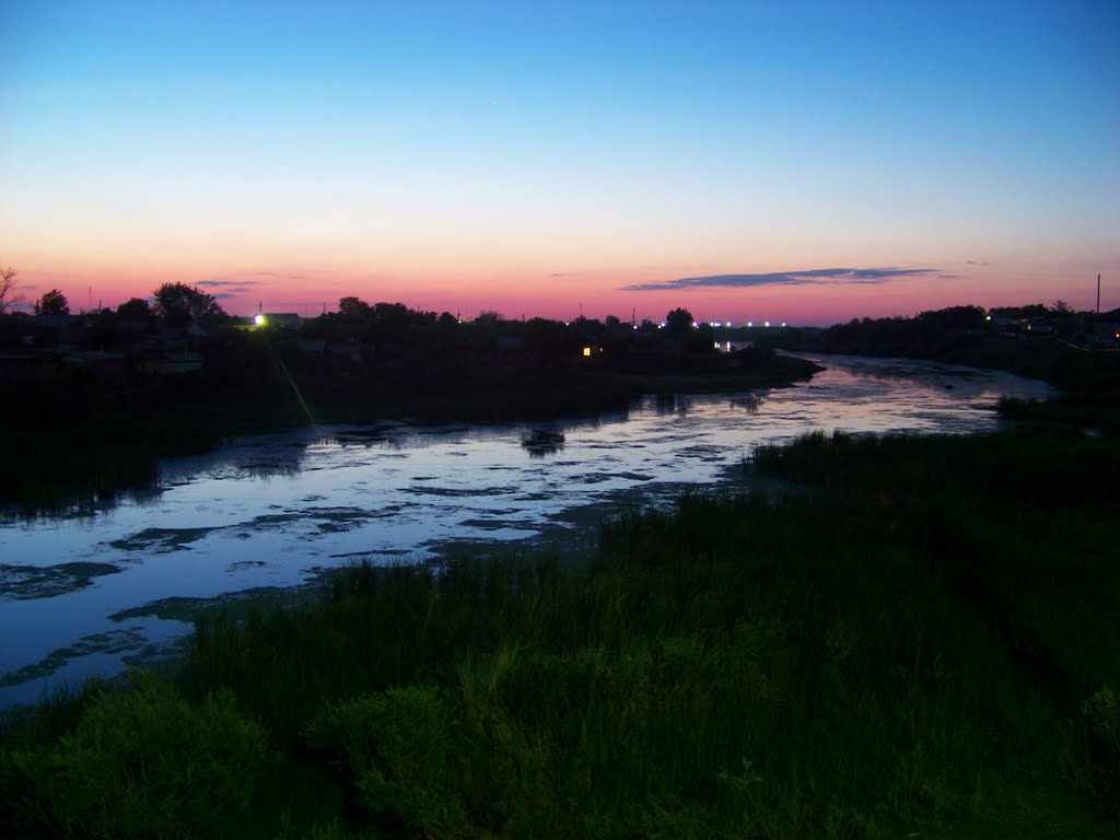 Тогузак ночью / Toguzak river at night