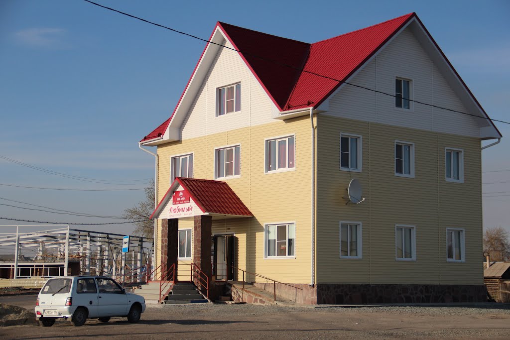 магазинчик возле колхозного рынка
