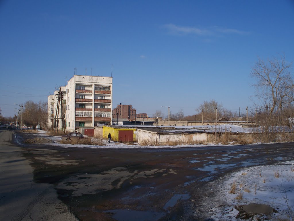 Гаражи