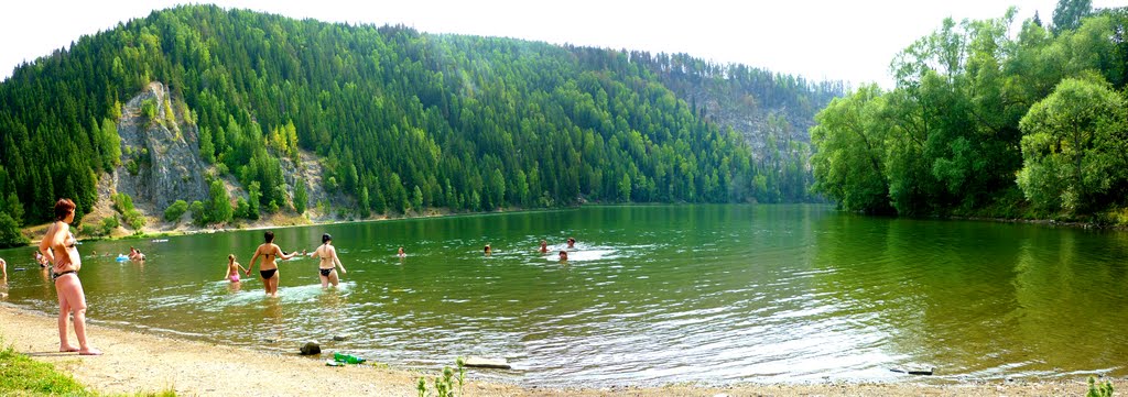 Пляж на Симском водохранилище