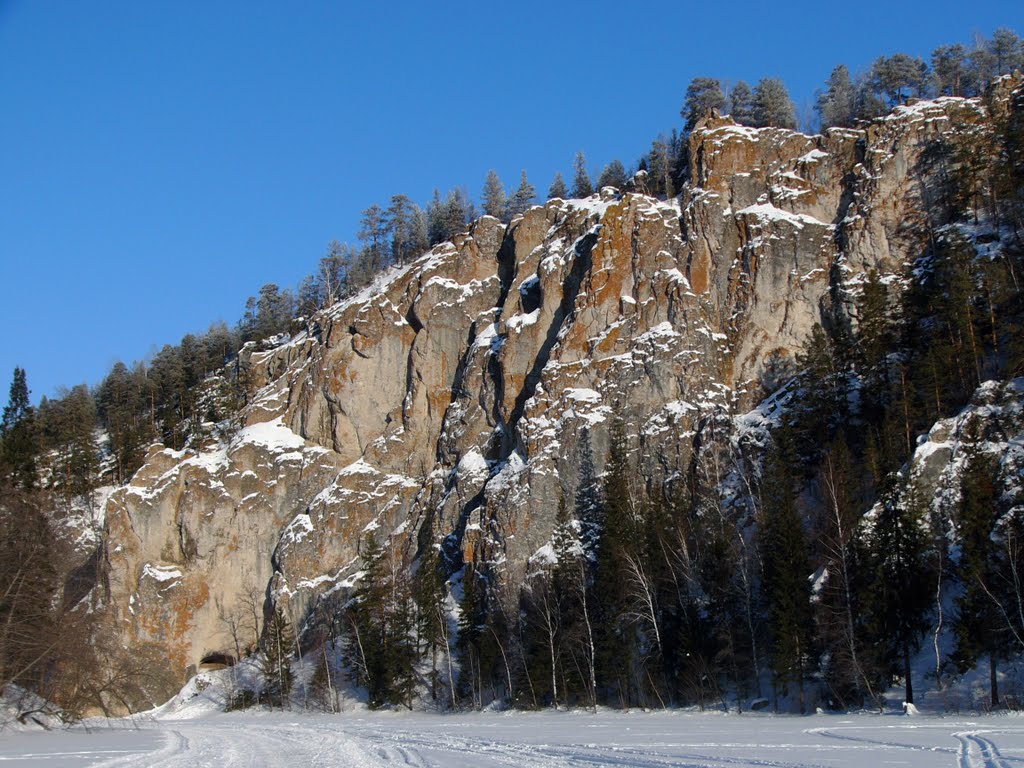 Скалки под зимнем солнцем (16анв2011)
