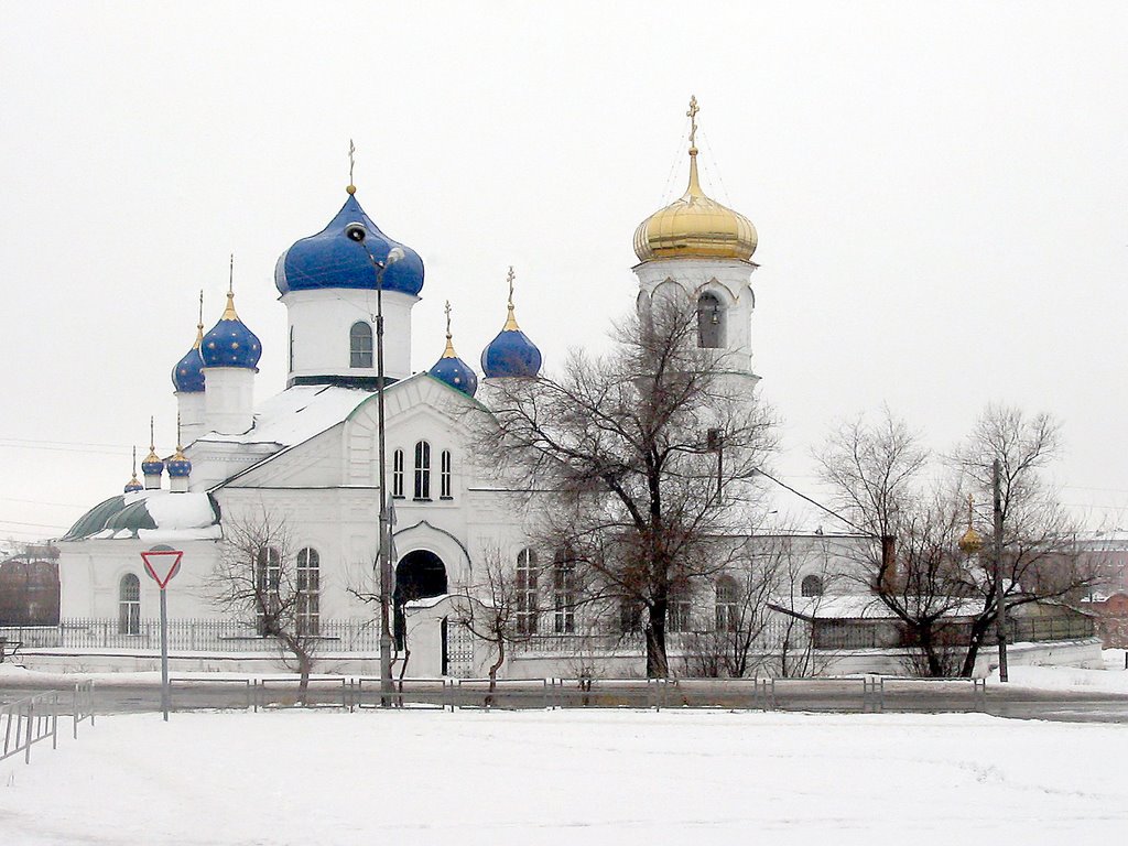 Троицк, у автовокзала. 2008 г
