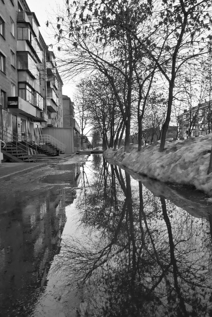 ул. Мира, г. Южноуральск. Весеннее таяние.