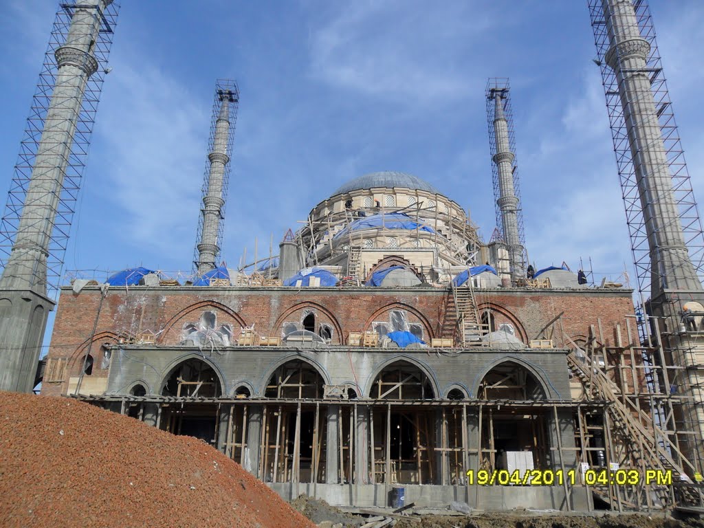 gudermes camii