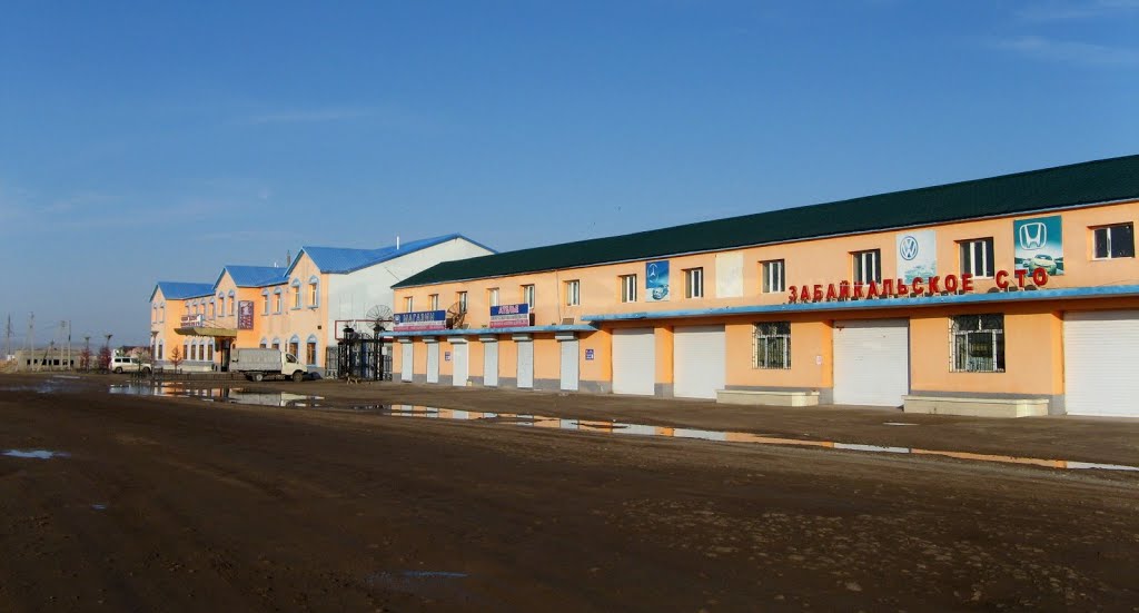 Забайкальск,  гостиница "Дуэт" и СТО, 07.06.2012