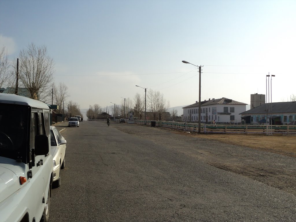 Улица от площади.