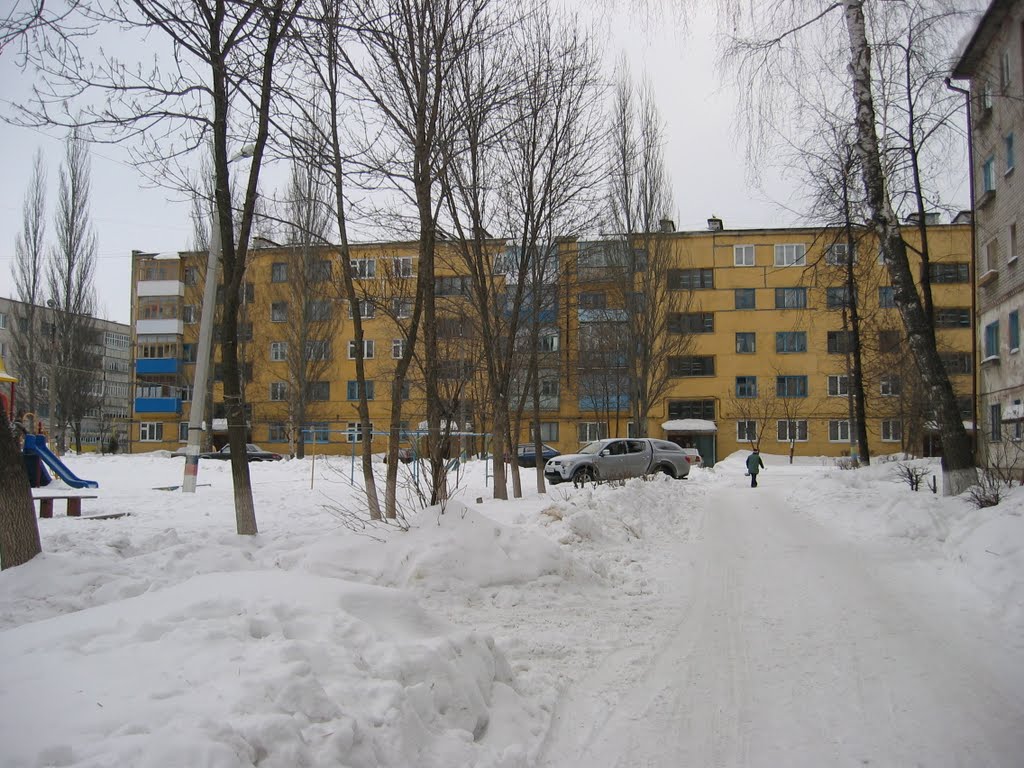 Пер. Б.Хмельницкого, 11