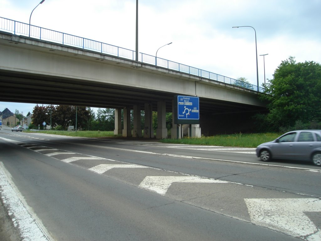 Pont N82 / N4 (route de Bastogne)