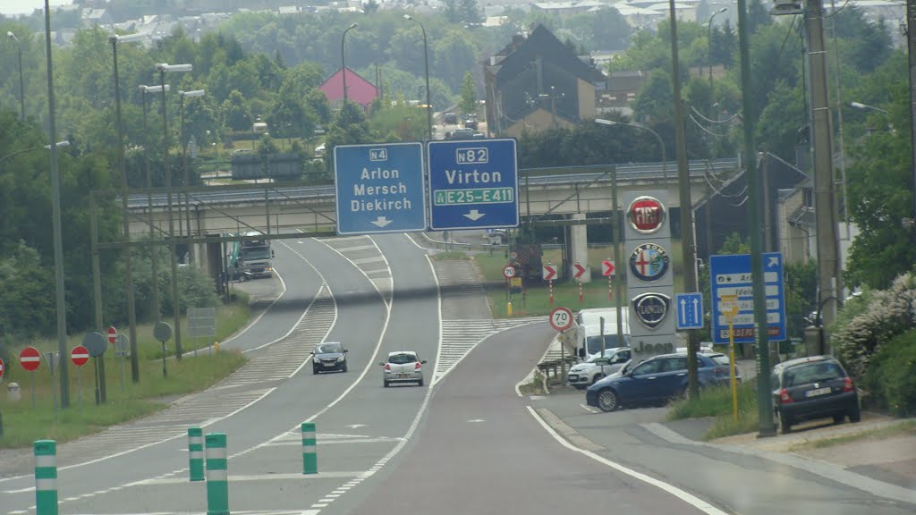 De Rijksweg E25-E411 en de Bewegwijzeringen