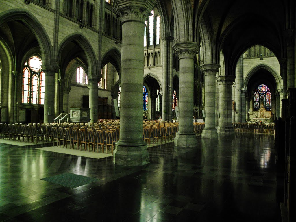 St Martin Eglise...Aarlen.