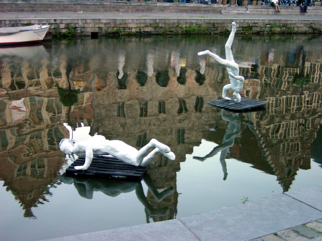 Gante. Equilibrio con reflejos.