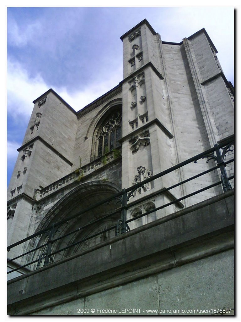 Petite visite à la Collégiale Sainte WAUDRU à Mons