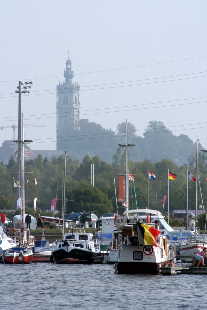 Le port de Mons