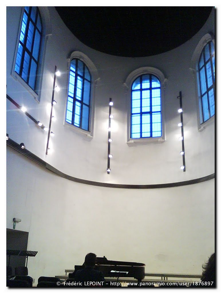 Conservatoire royal de Mons – la chapelle (auditorium).