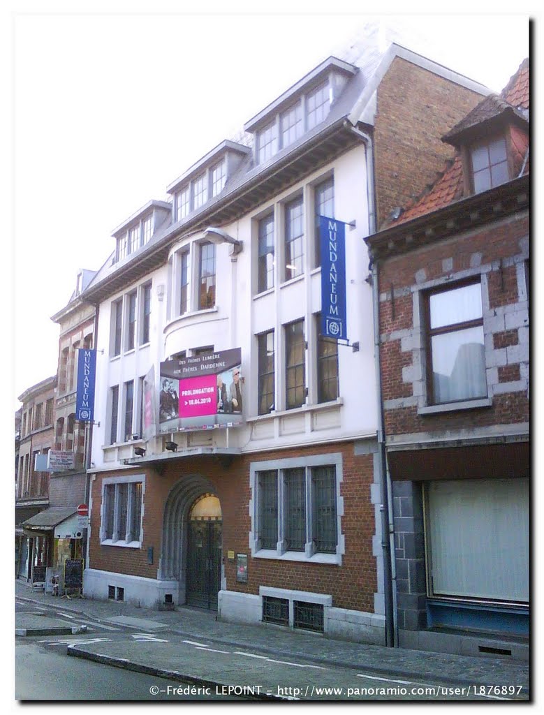 Le MUNDANEUM à Mons