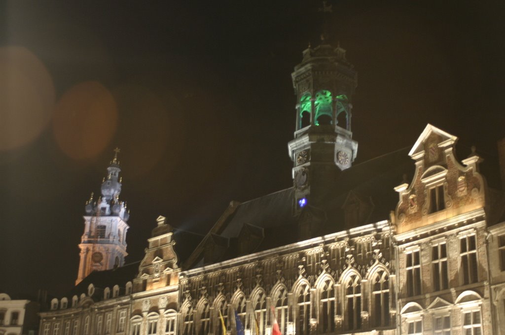 stadhuis en belfort van Mons