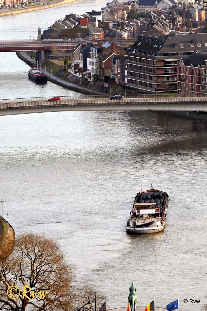 Namur  ---  La Meuse // Maas