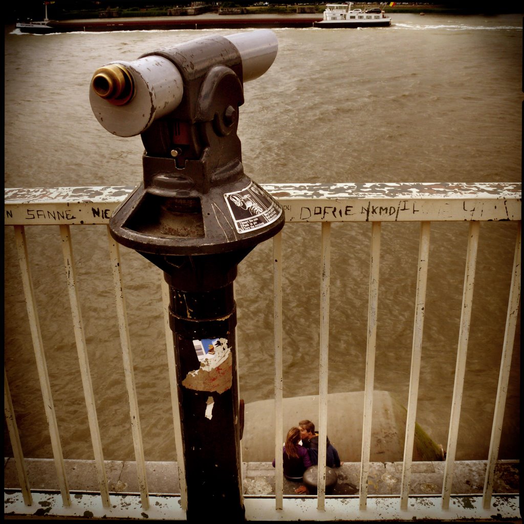 la bouée grise - antwerpen