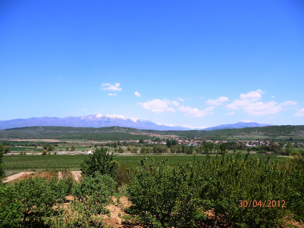 Поглед към Рила от село Драгодан