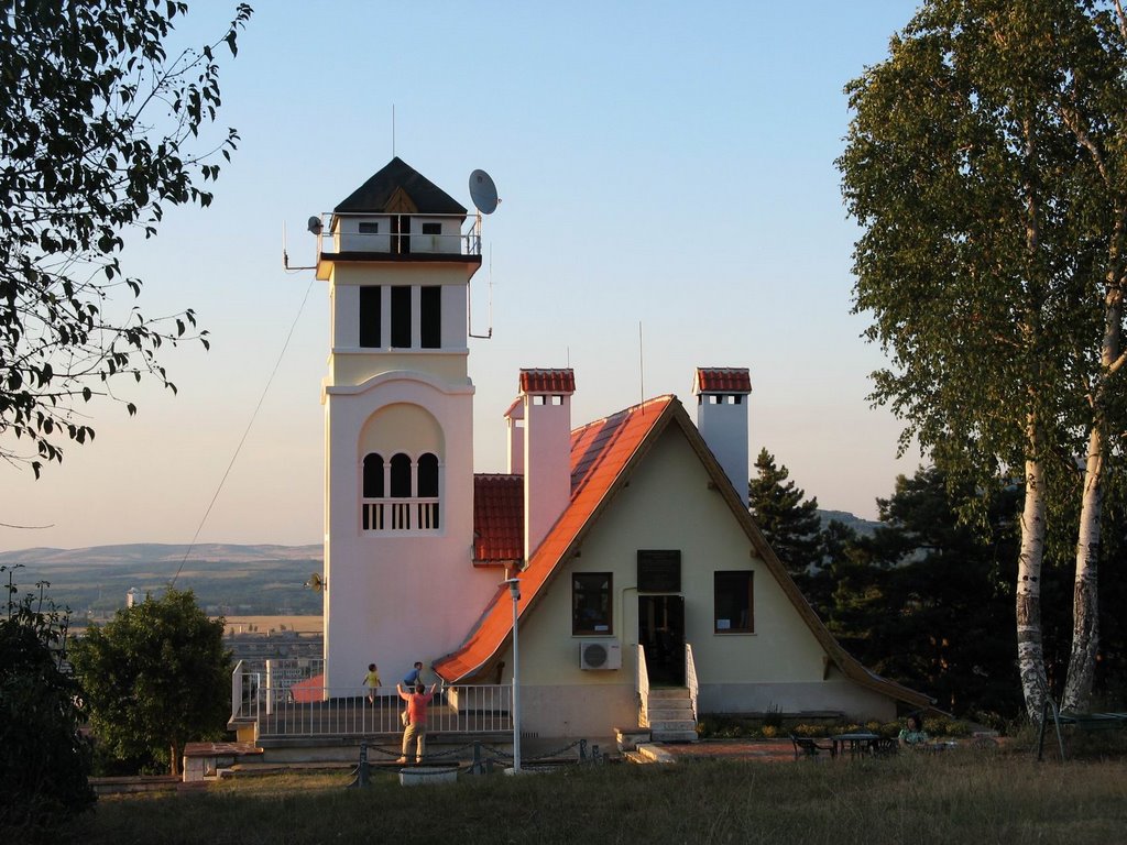 Casa turistică HIZHATA - (anul construcției 1926)