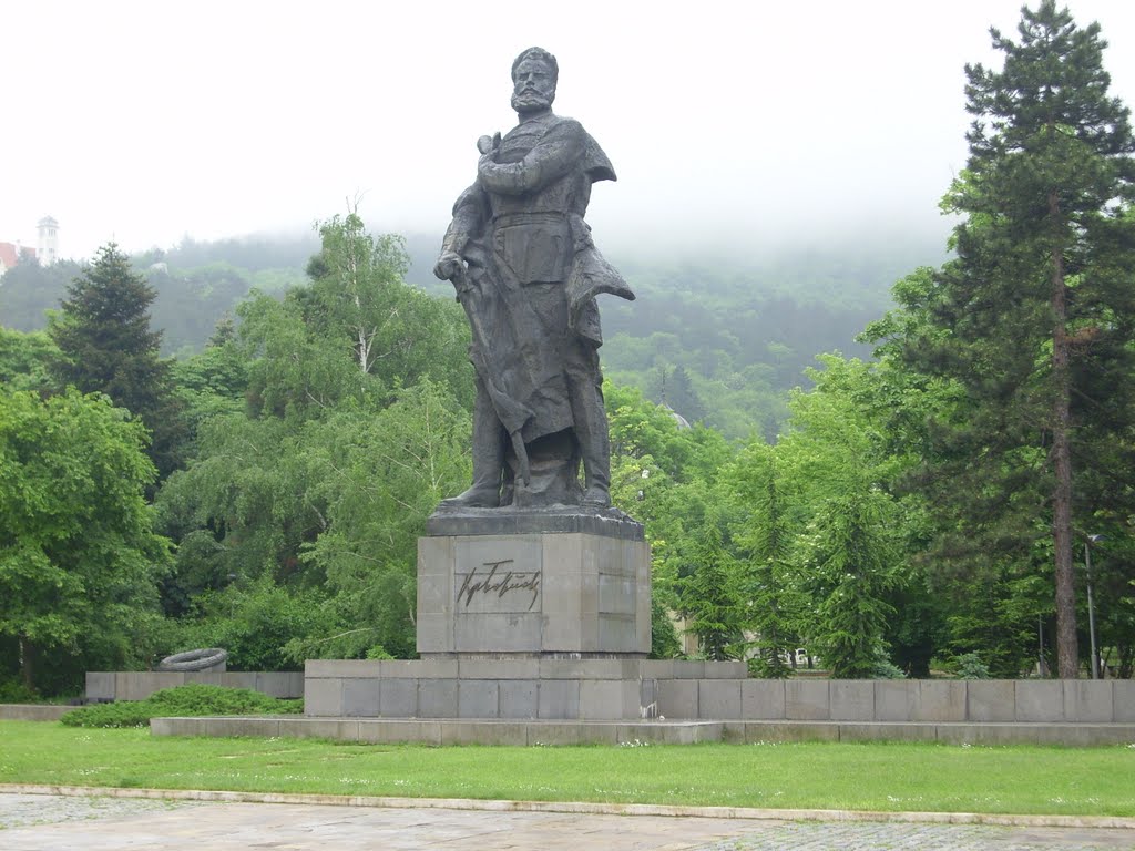 Враца - паметника  на Христо  Ботев   Vratsa monument of Hristo Botev