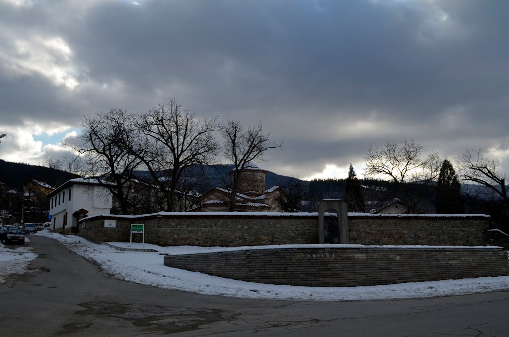 Музеен комплекс "Свети Георги" / Medieval Church Sveti Georgi (10th century)