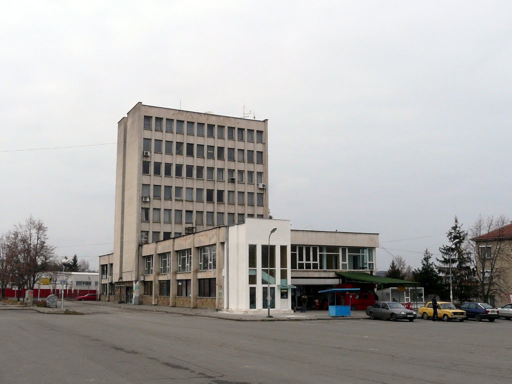 Автогара "Ловеч"