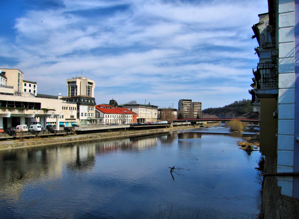 Lovech 26.03.2011, View to the river Osam from covered bridge