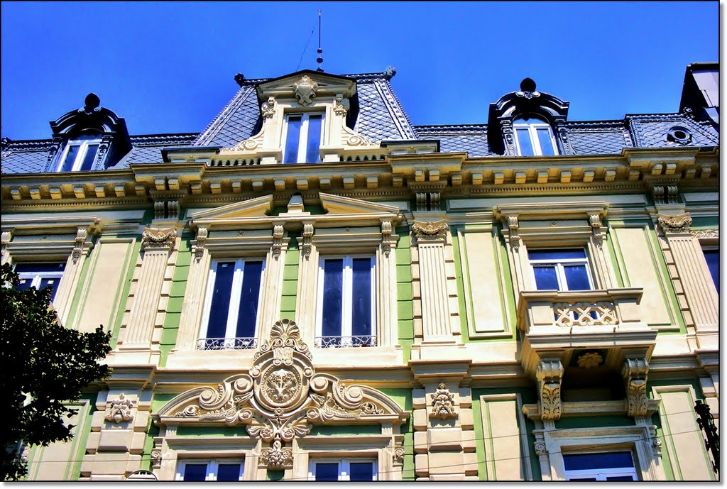 Ruse - DSK Bank (arch. N.Bedrossian)